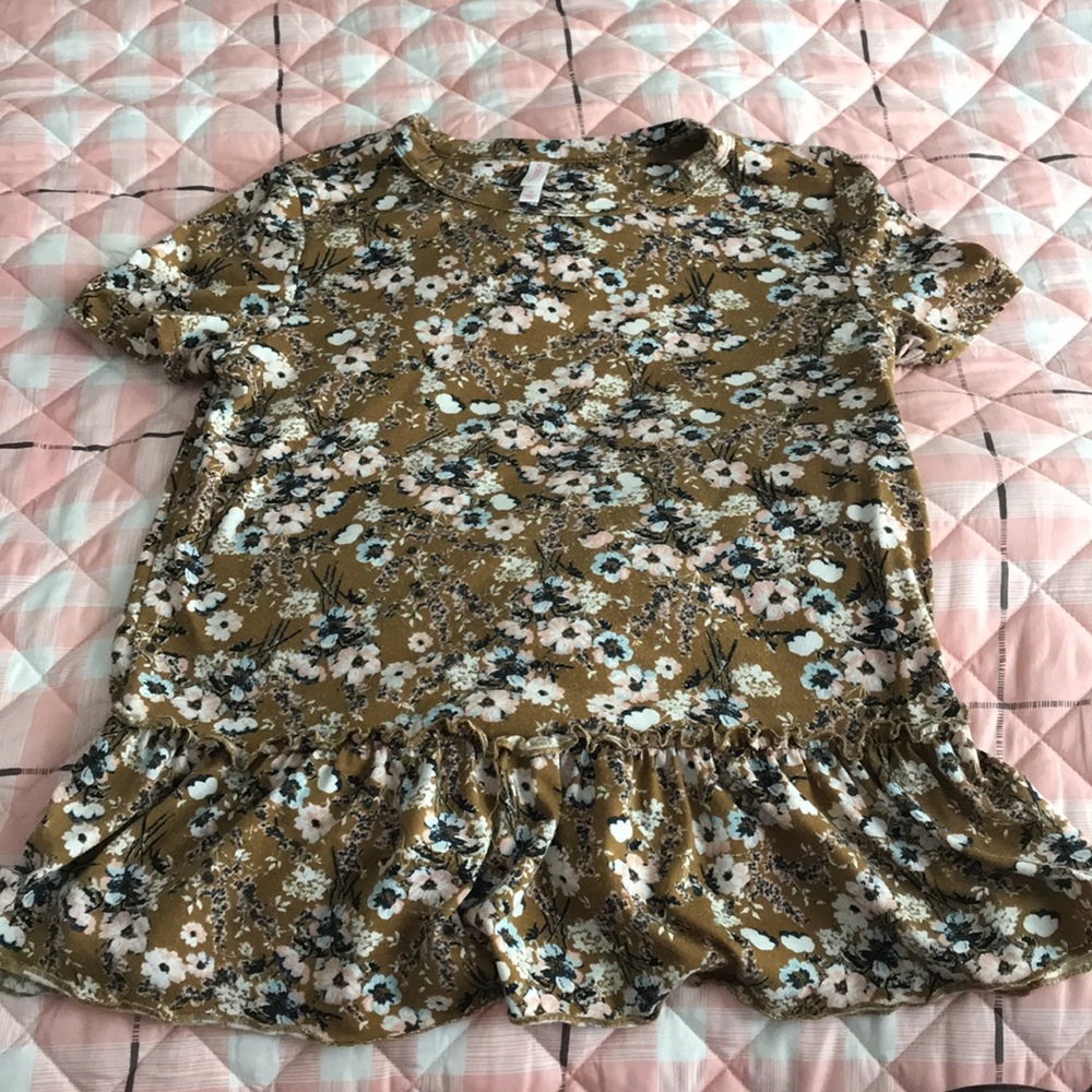 Flowered shirt